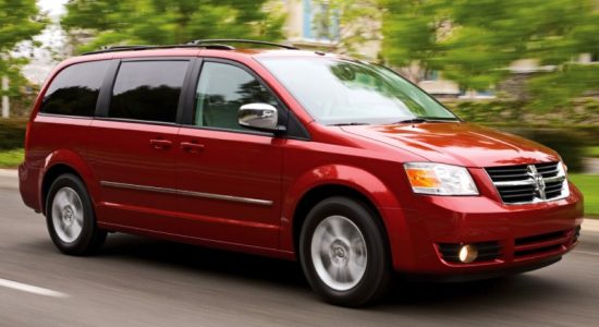 Dodge-Caravan_2007_Minivens_163124735